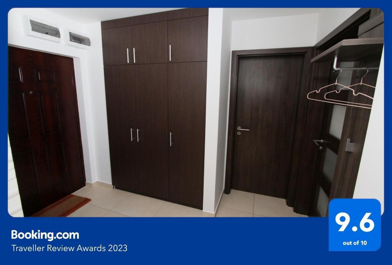 Blonde River Apartman Soter แซแก็ด ภายนอก รูปภาพ